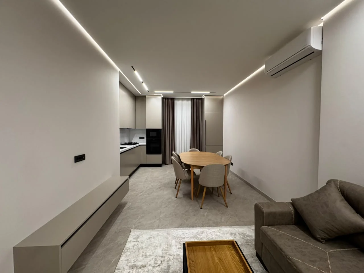 Kirayə 3 otaqlı Mənzil 102 m² Nəsimi r.