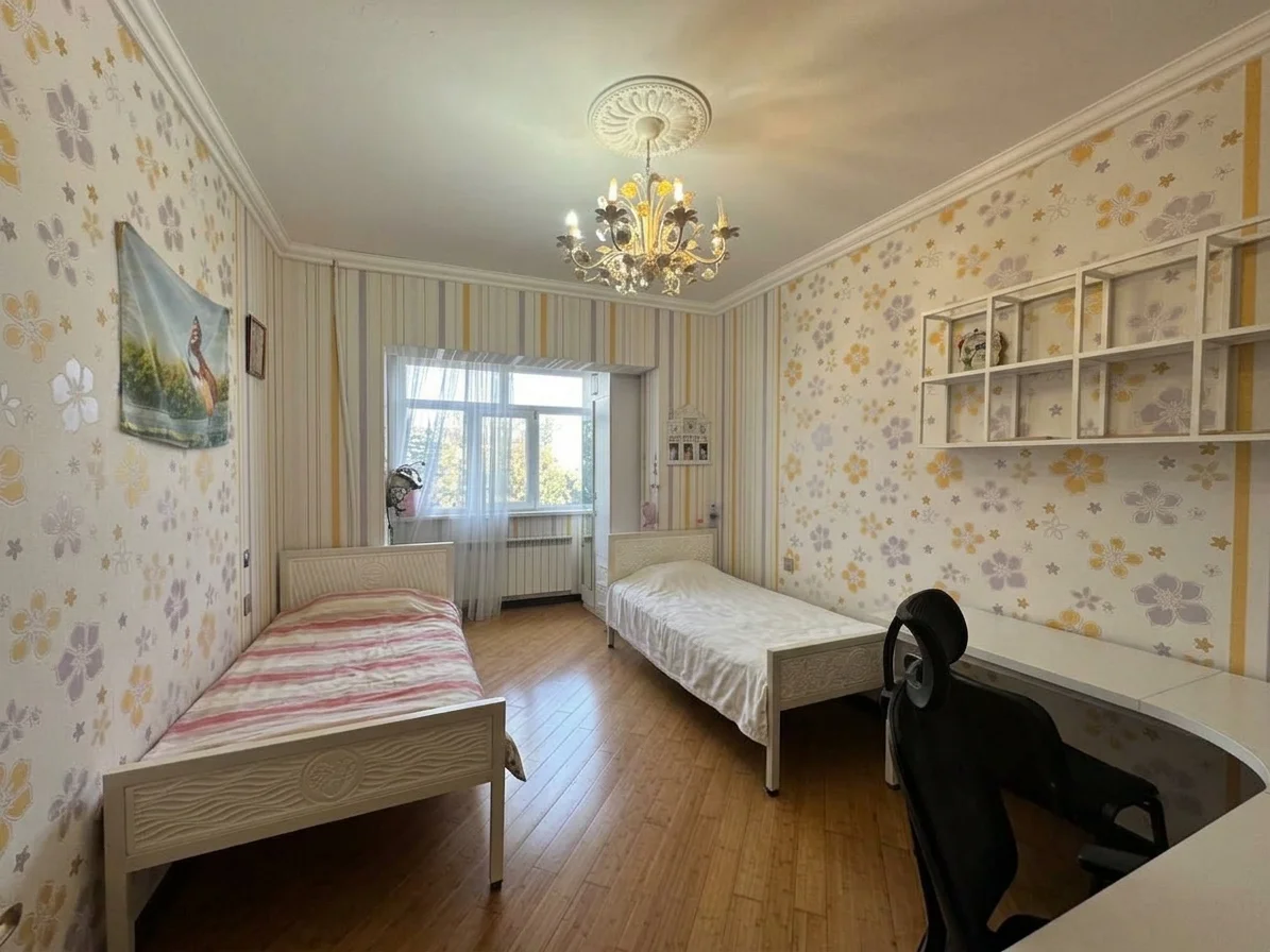 Satılır 5 otaqlı Mənzil 120 m² Xətai r.