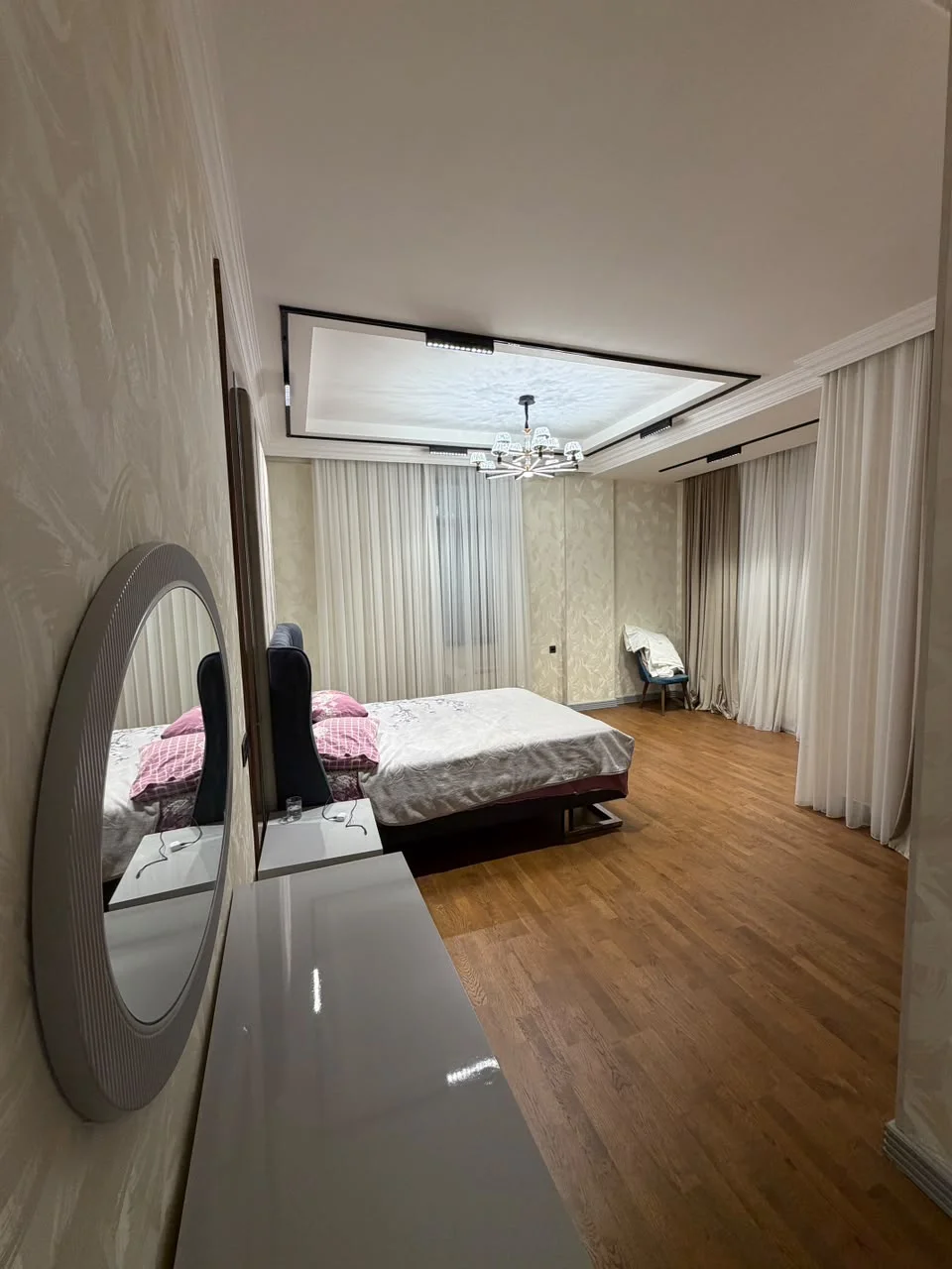 Satılır 3 otaqlı Mənzil 136 m² Nəsimi r. – şəkil 4