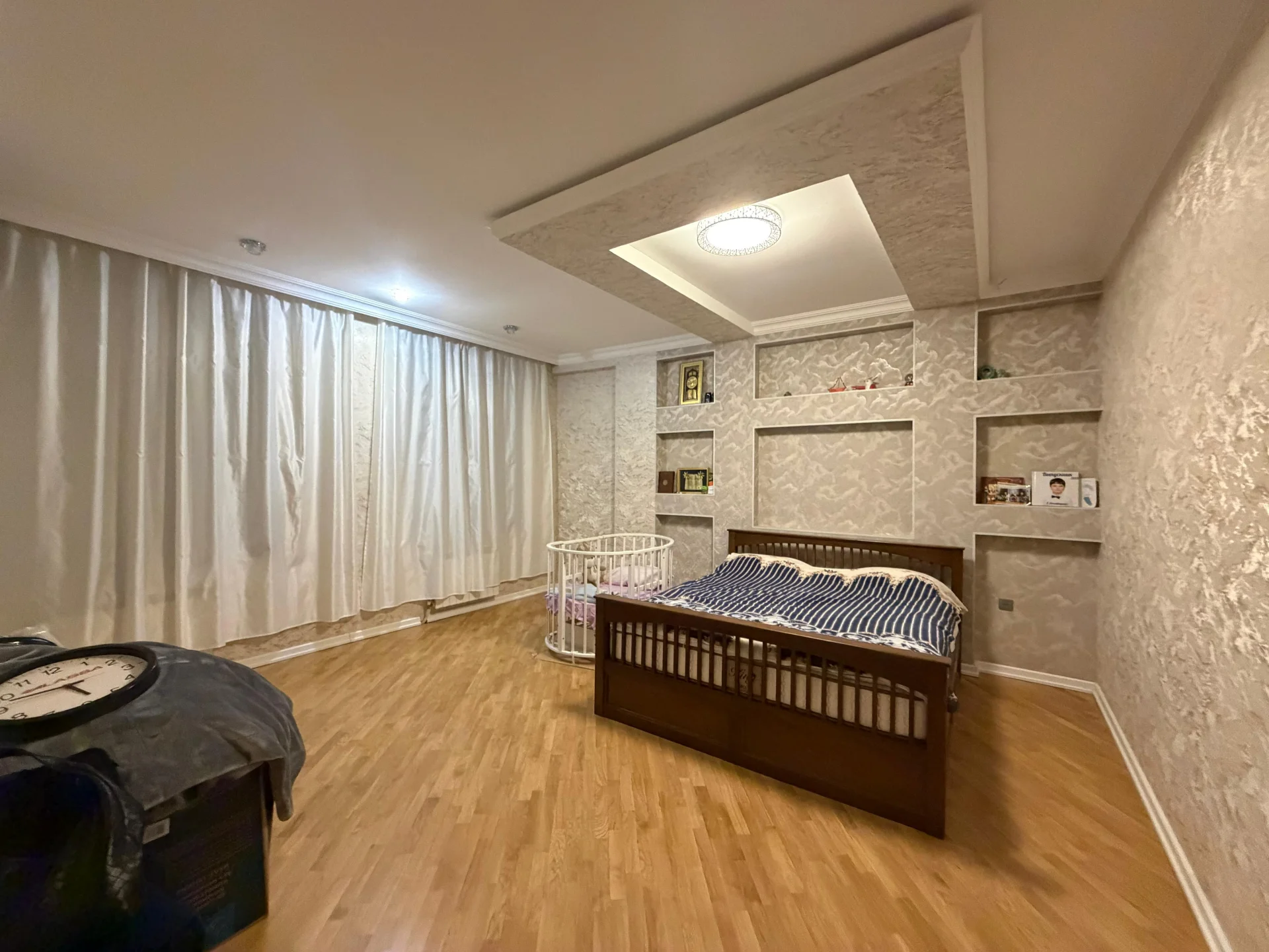 Satılır 3 otaqlı Mənzil 97 m² Yasamal r. İnşaatçılar m. – şəkil 2