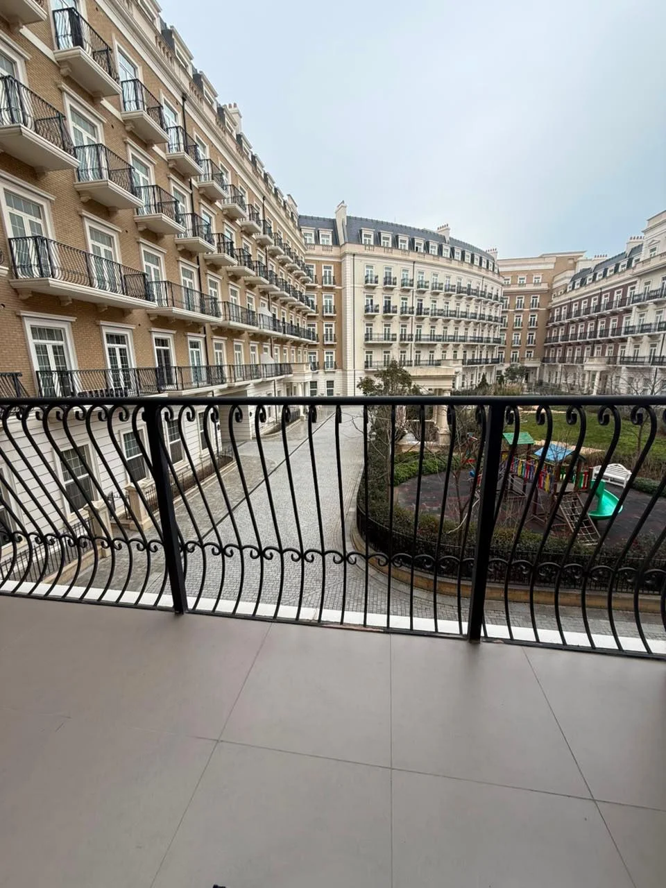 Kirayə 2 otaqlı Mənzil 60 m² Xətai r.