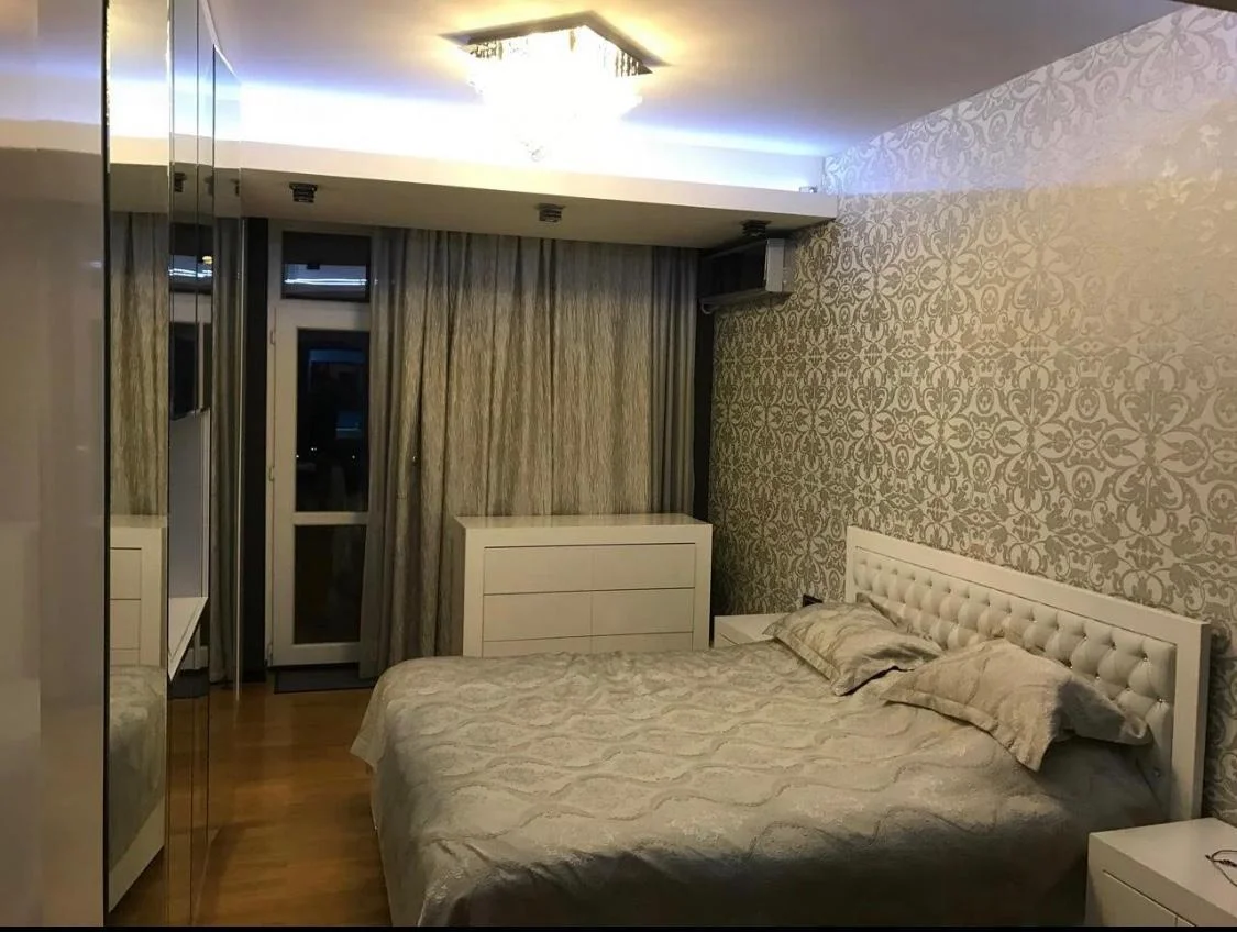 Kirayə 4 otaqlı Mənzil 180 m² Xətai r. – şəkil 2