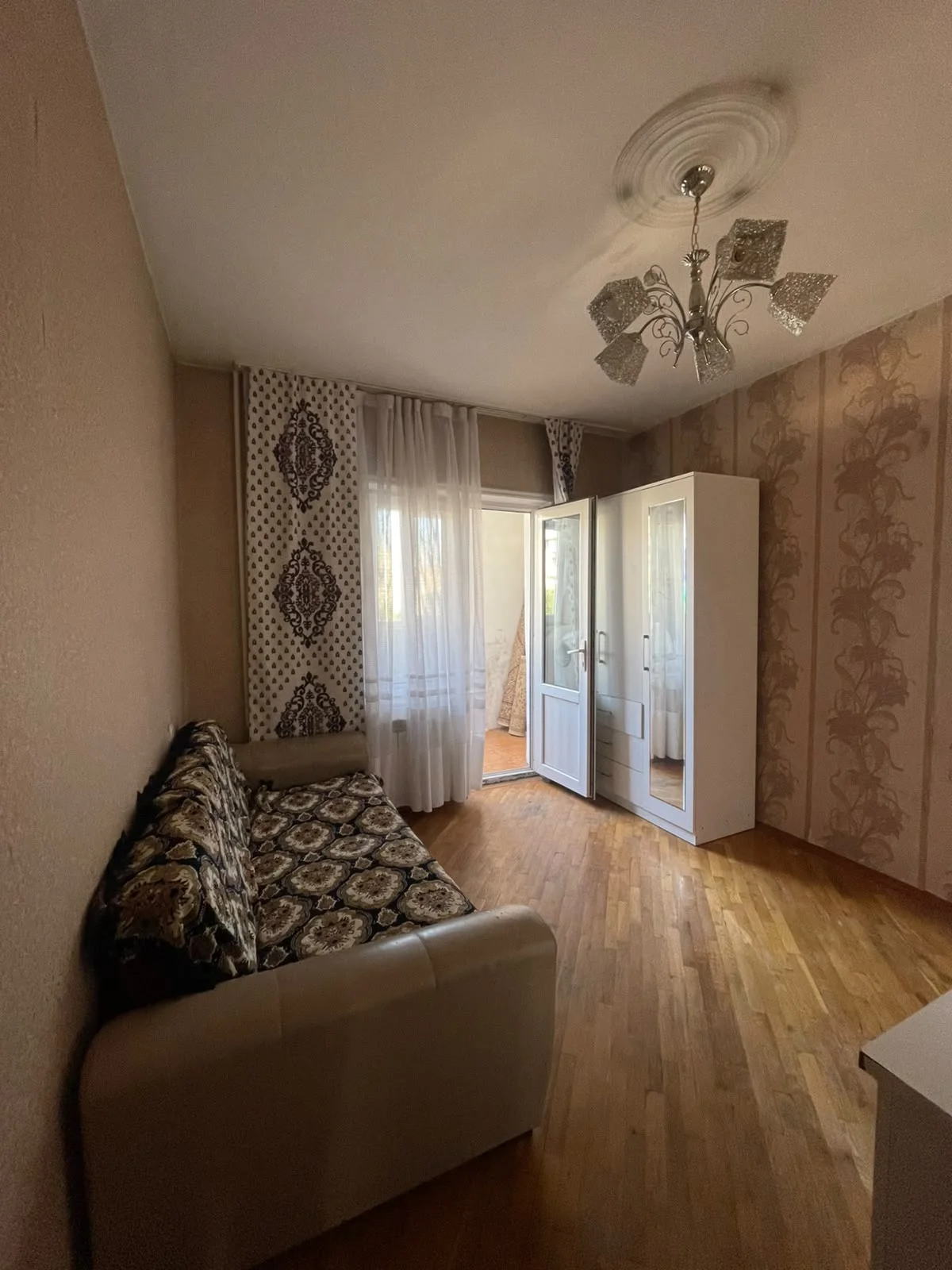 Kirayə 4 otaqlı Mənzil 115 m² Yasamal r. Yeni Yasamal q. İnşaatçılar m. – şəkil 6