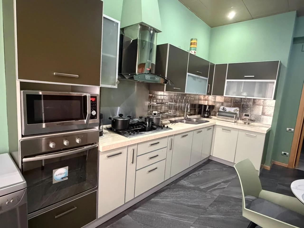 Kiralık 3 odalı Daire 130 m² Nəsimi ilçesi 28 May metro – şəkil 6