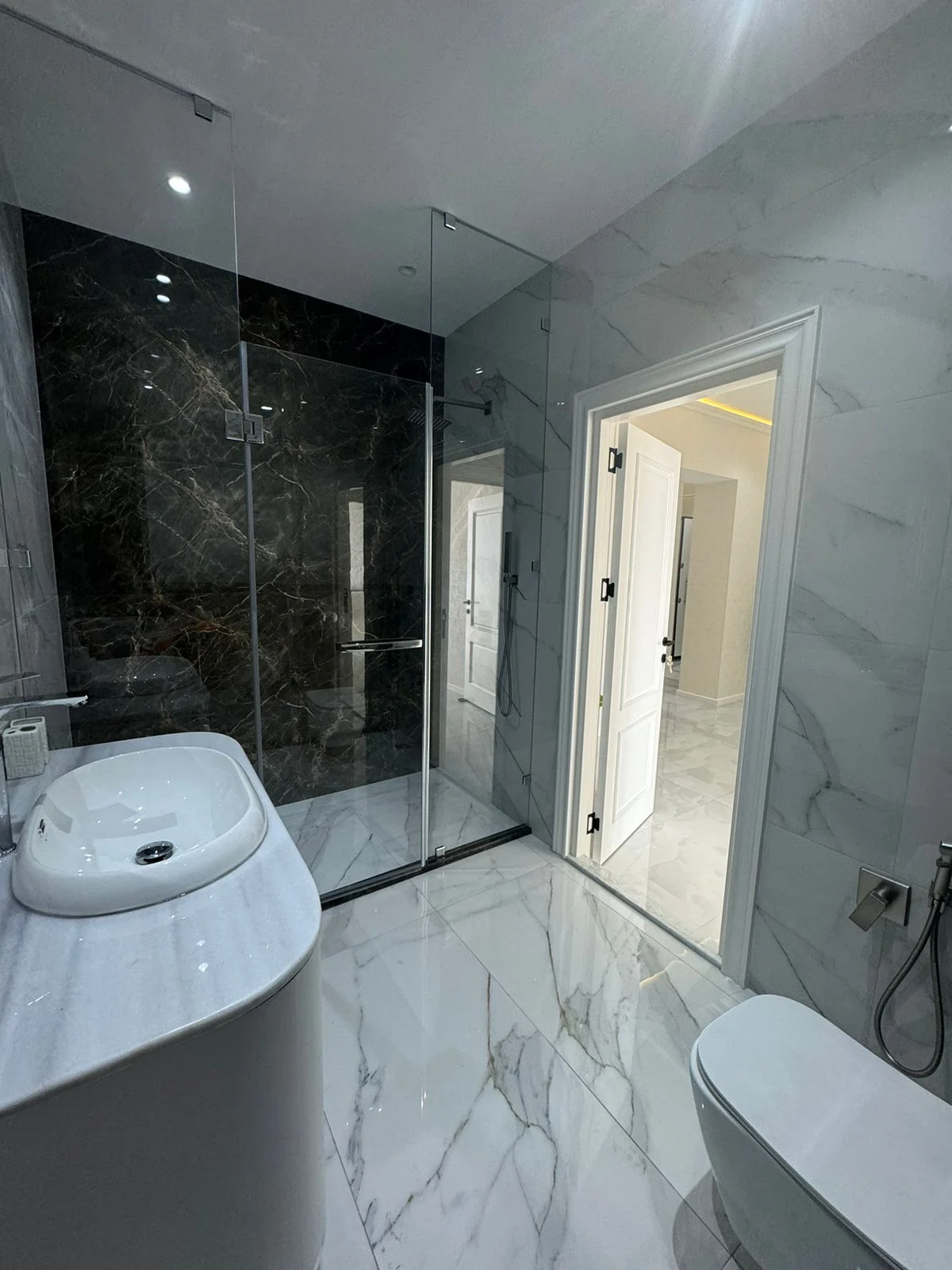 Kirayə 3 otaqlı Mənzil 145 m² Bakı – şəkil 14