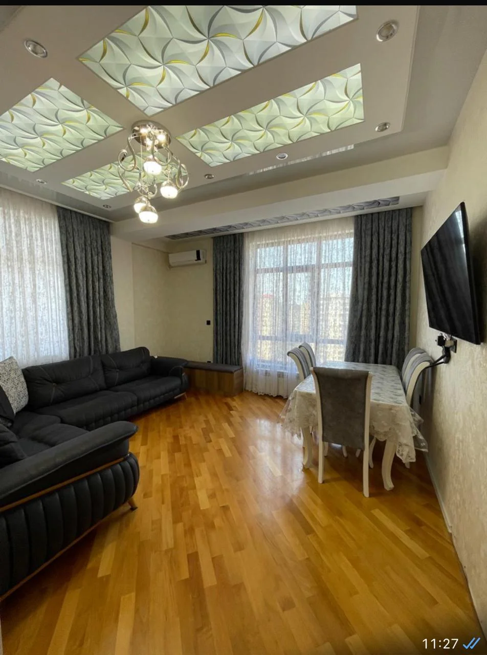 Kirayə 3 otaqlı Mənzil 135 m² Yasamal r. İnşaatçılar m. – şəkil 4