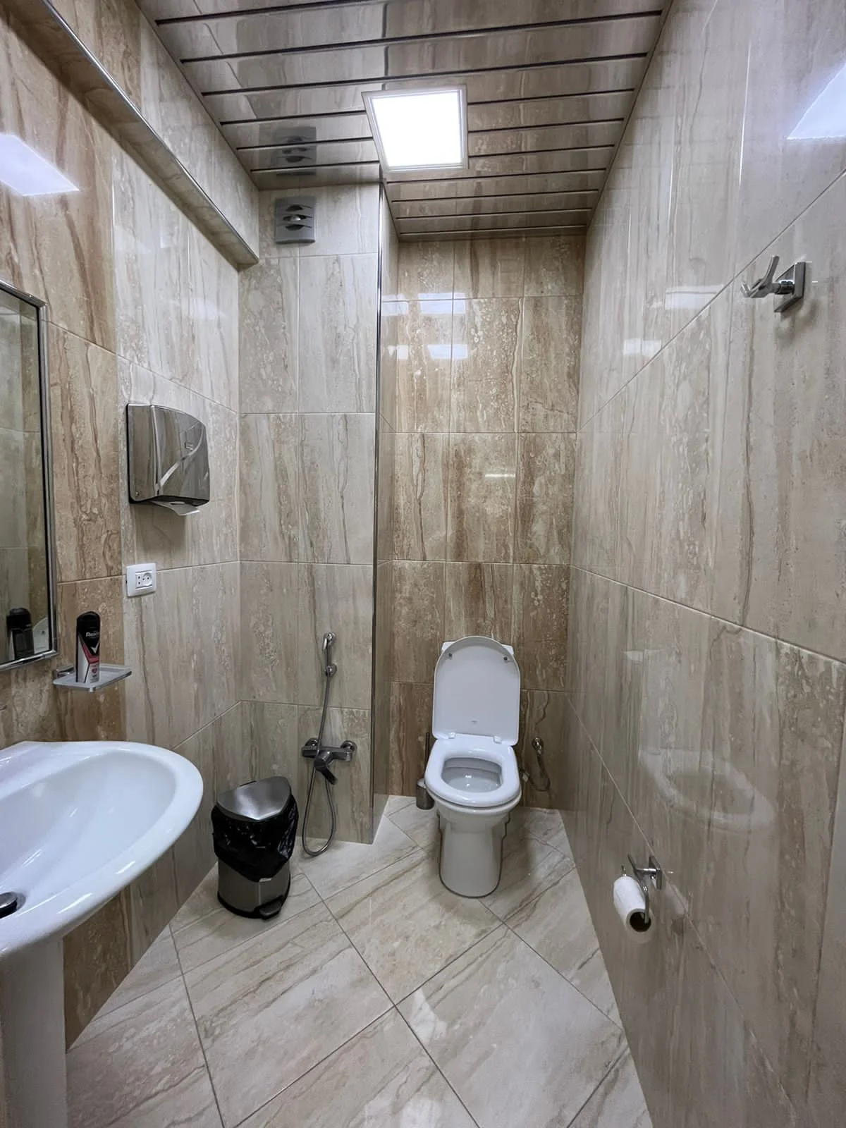 Satılır 3 otaqlı Ofis 108 m² Xətai r. Ağ şəhər q. Şah İsmayıl Xətai m. – şəkil 4