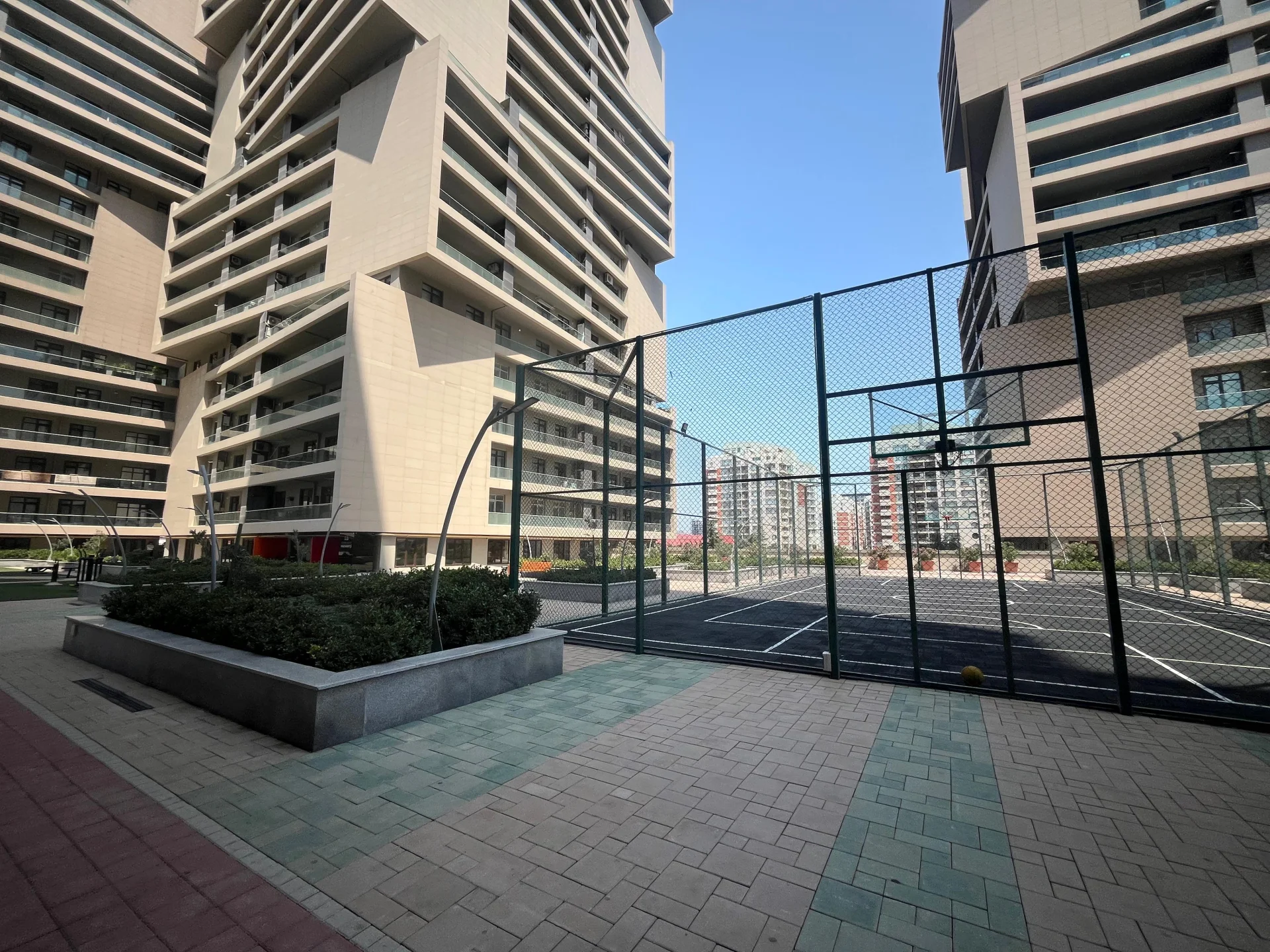 Kiralık 2 odalı Daire 68 m² Yasamal ilçesi 8 Noyabr metro – şəkil 17