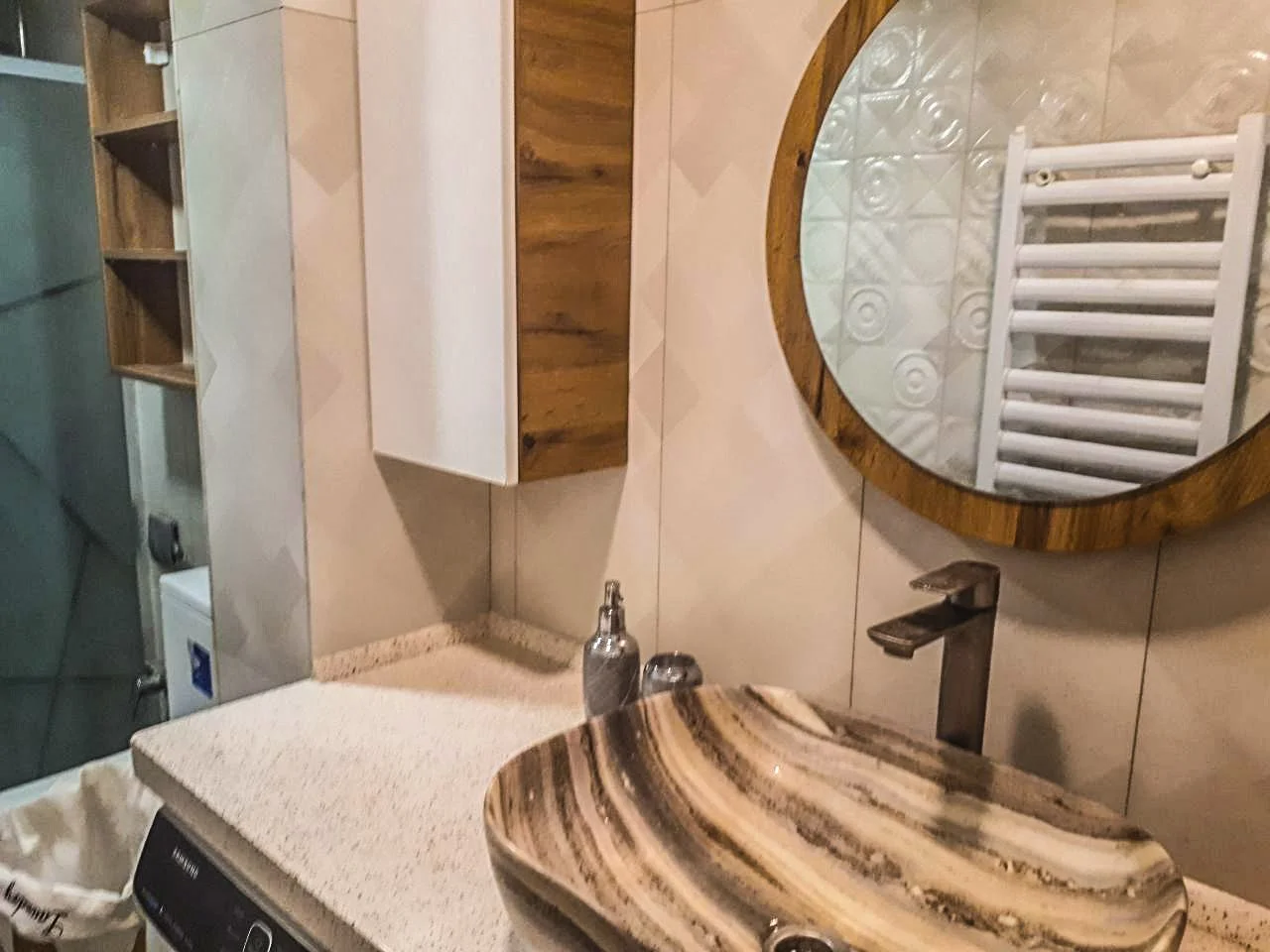 Kirayə 2 otaqlı Mənzil 75 m² Səbail r.