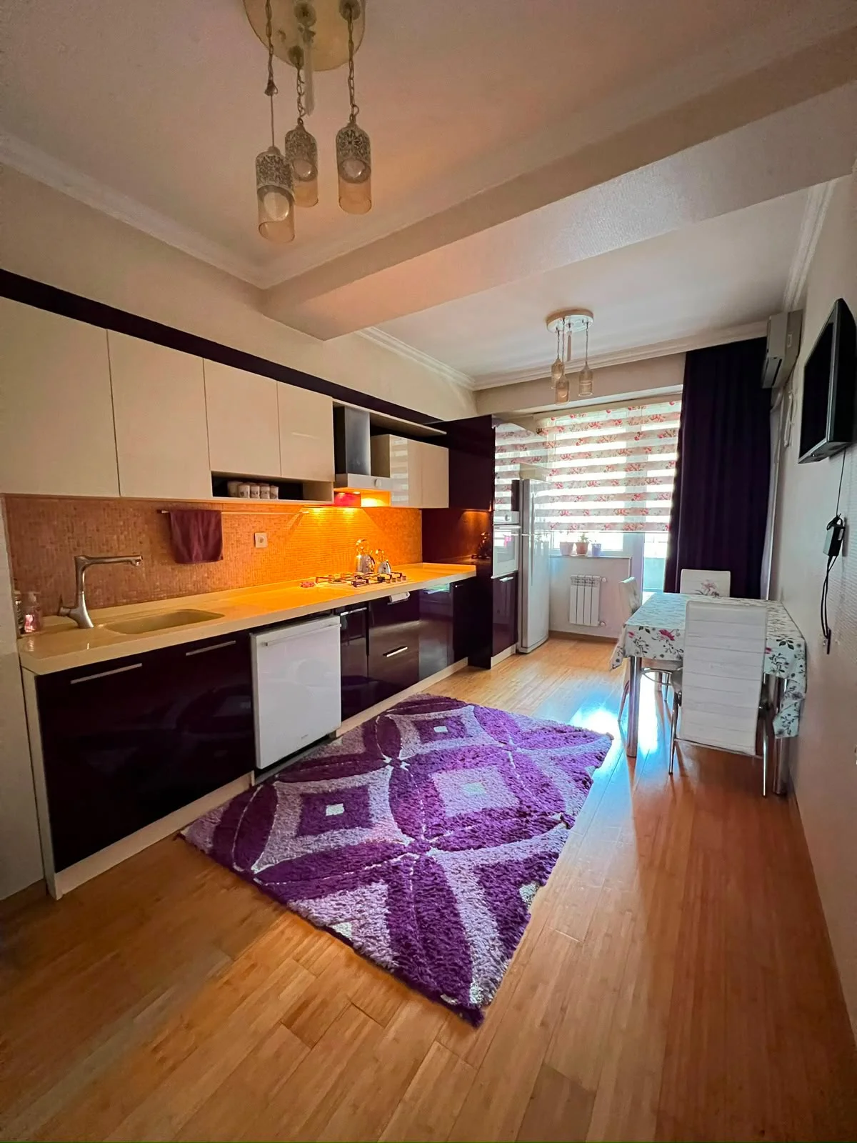 Satılır 3 otaqlı Mənzil 100 m² Yasamal r.