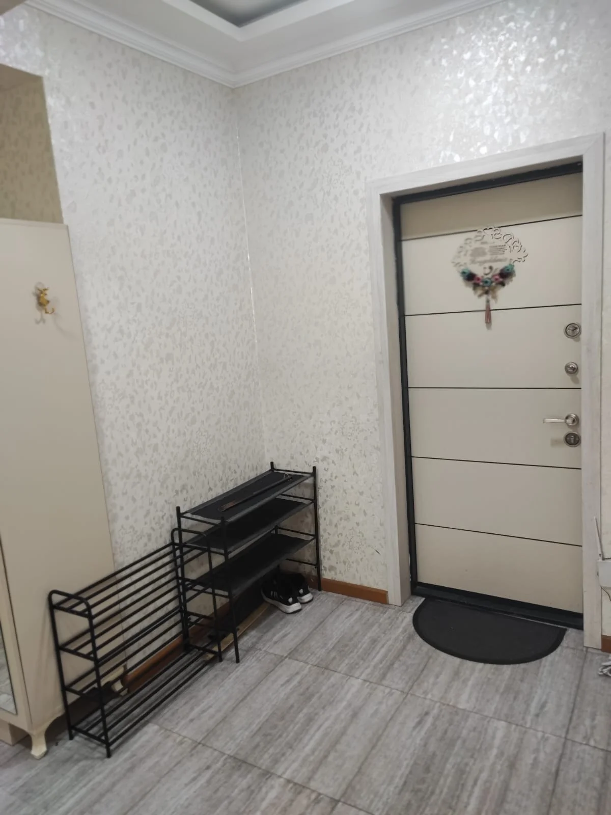 Kirayə 3 otaqlı Mənzil 100 m² Nəsimi r.