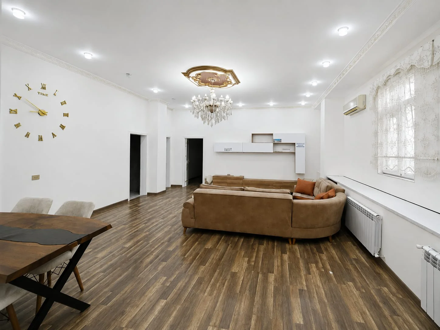Kirayə 4 otaqlı Ofis 135 m² Nərimanov r.