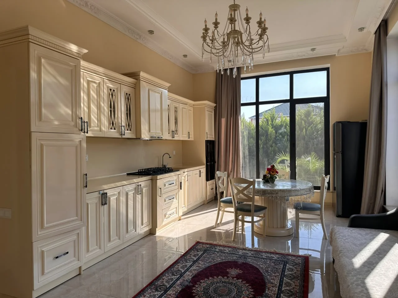 Kirayə 4 otaqlı Həyət evi / Bağ evi 250 m² Binəqədi r. – şəkil 3
