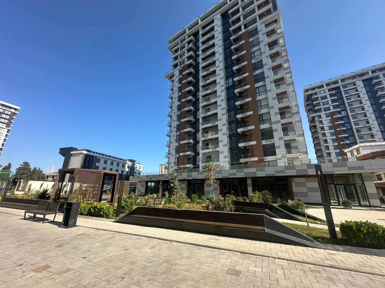 Satılır 4 otaqlı Mənzil 175 m² Nərimanov r. Böyükşor q. Koroğlu m. – şəkil 15