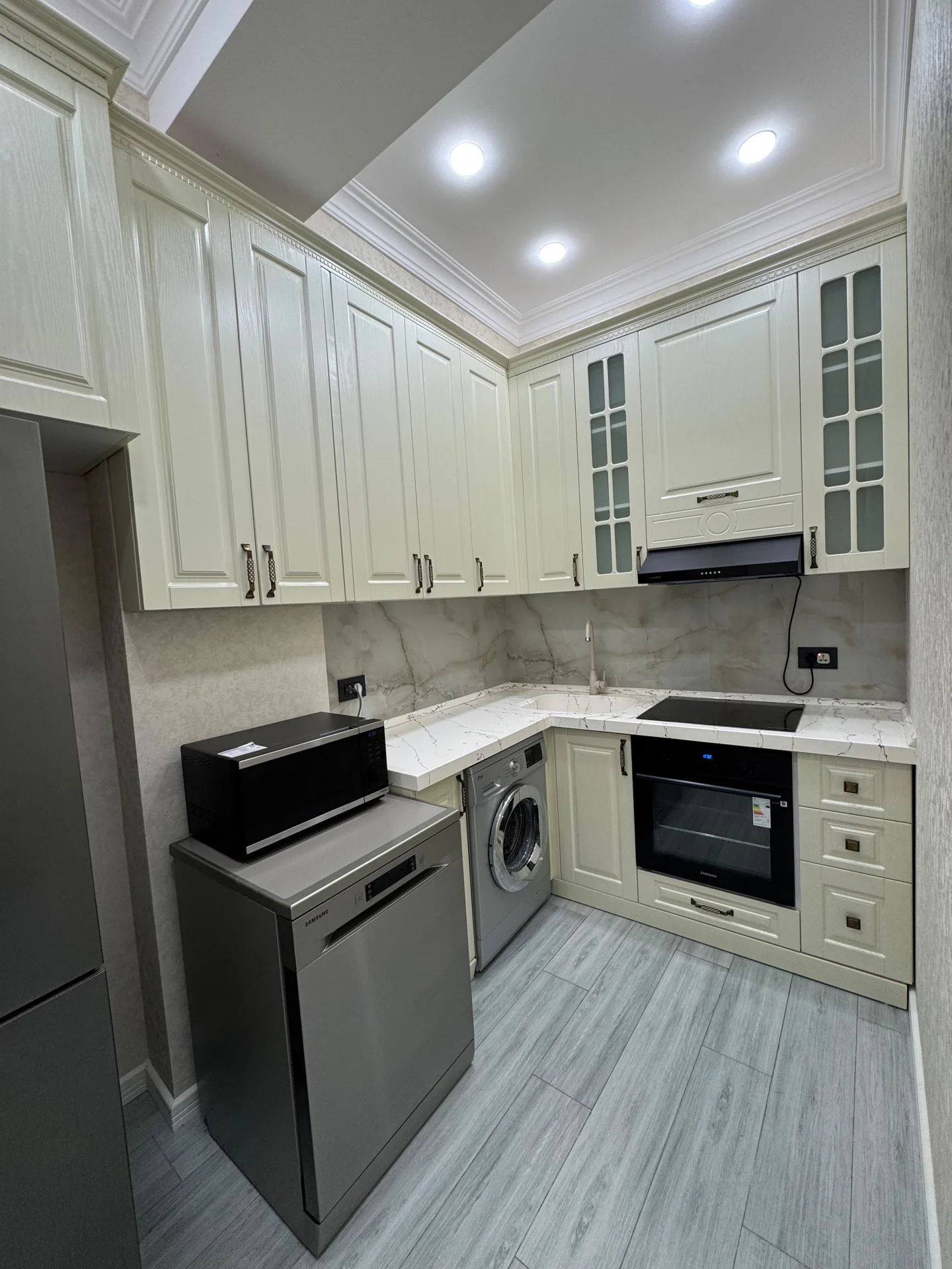 Kirayə 2 otaqlı Mənzil 65 m² Xətai r. Ağ şəhər q. Şah İsmayıl Xətai m. – şəkil 6