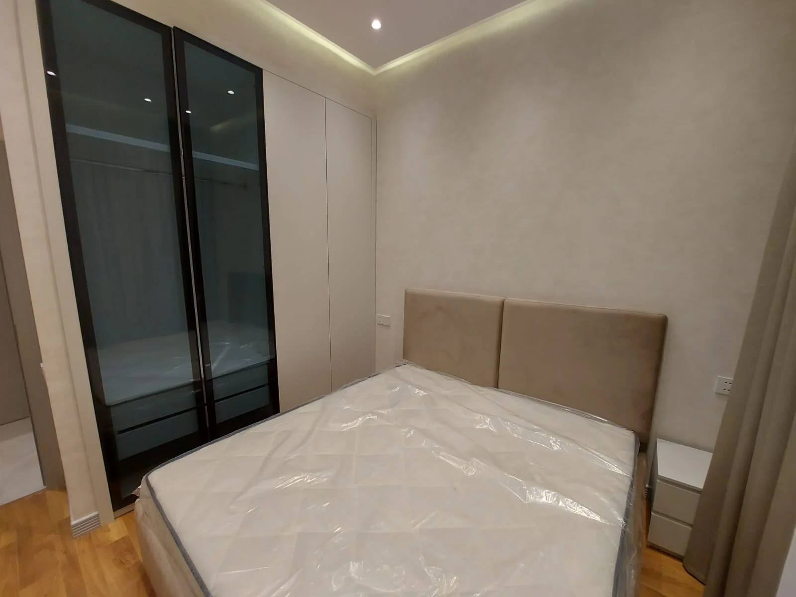 Nizami m. Malibo residence 1300 azn