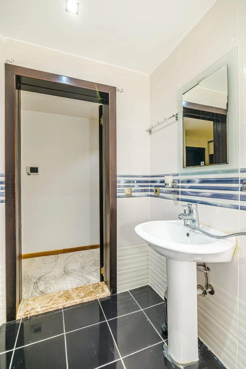 Kirayə 3 otaqlı Mənzil 102 m² Nəsimi r. – şəkil 7