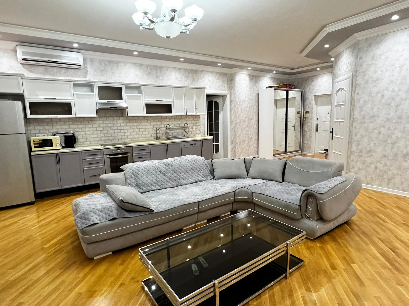 Kirayə 3 otaqlı Mənzil 145 m² Nəsimi r. 28 May m. – şəkil 16