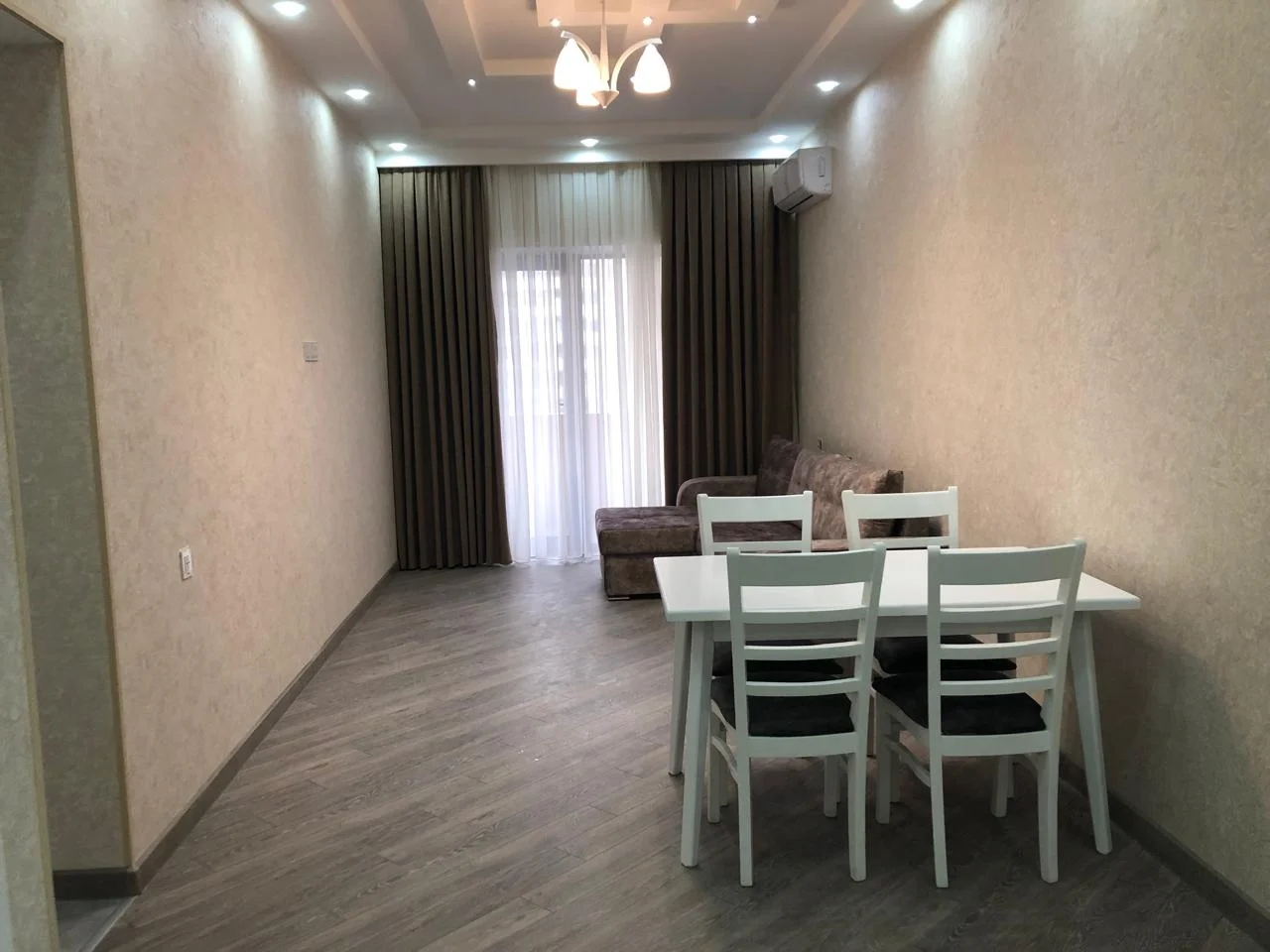 Kirayə 2 otaqlı Mənzil 67 m² Yasamal r.