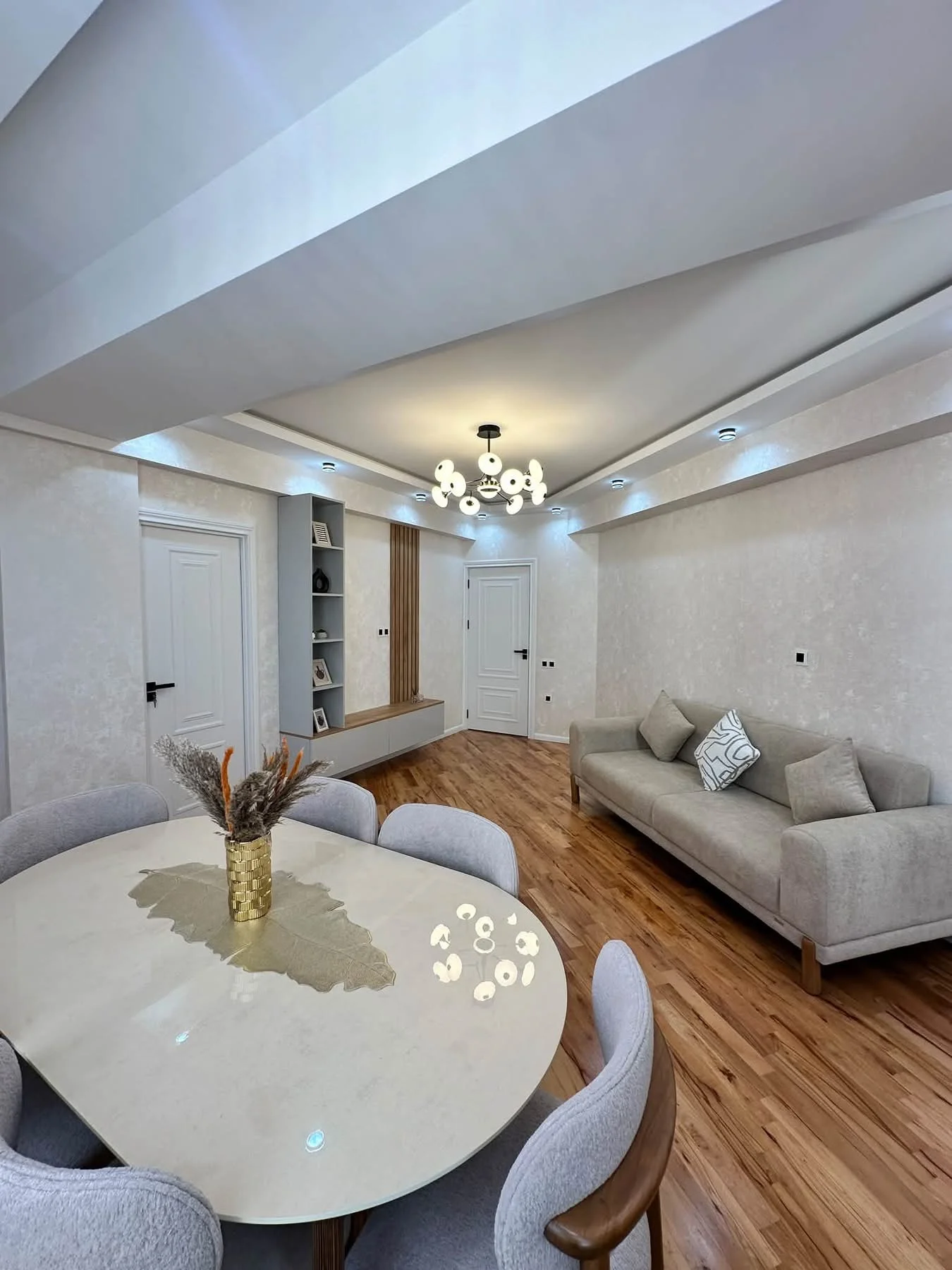 Satılır 2 otaqlı Mənzil 65 m² Xətai r.