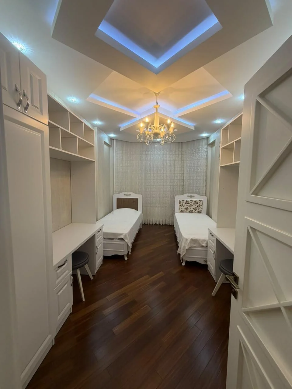Kirayə 4 otaqlı Mənzil 200 m² Xətai r. Şah İsmayıl Xətai m. – şəkil 10