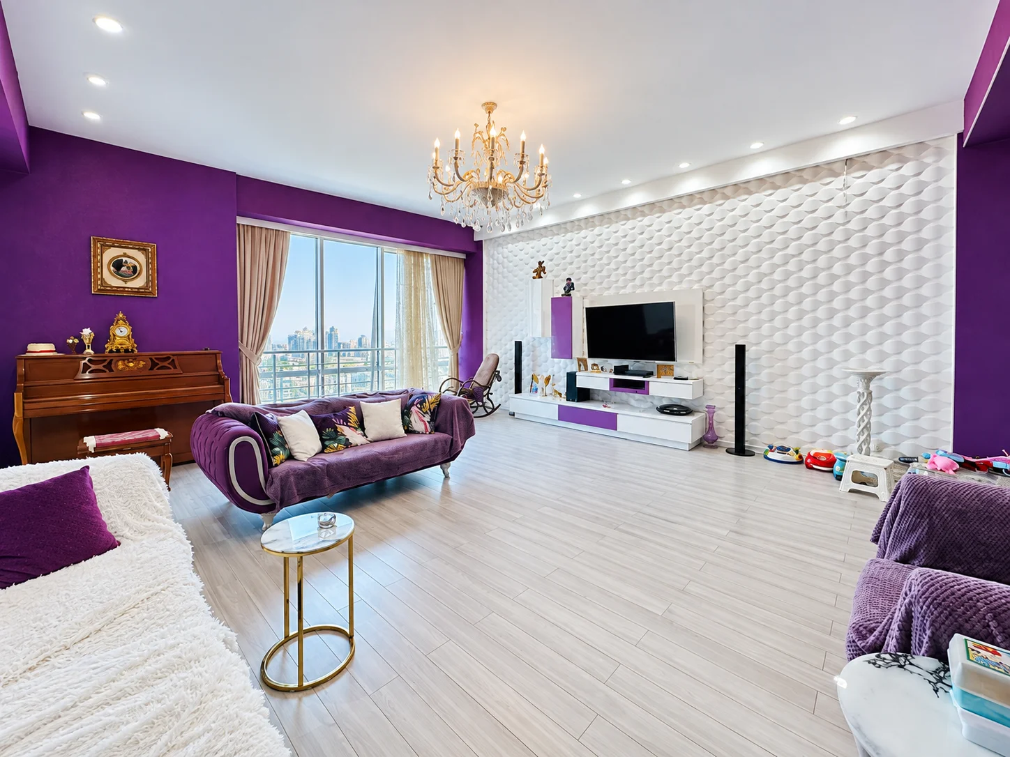 Kirayə 4 otaqlı Mənzil 220 m² Yasamal r. – şəkil 1