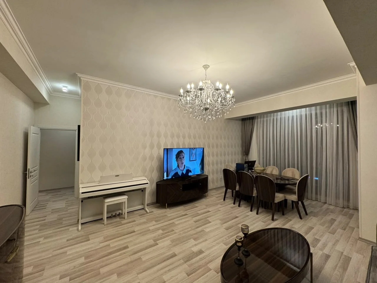 Kirayə 3 otaqlı Mənzil 120 m² Nəsimi r.