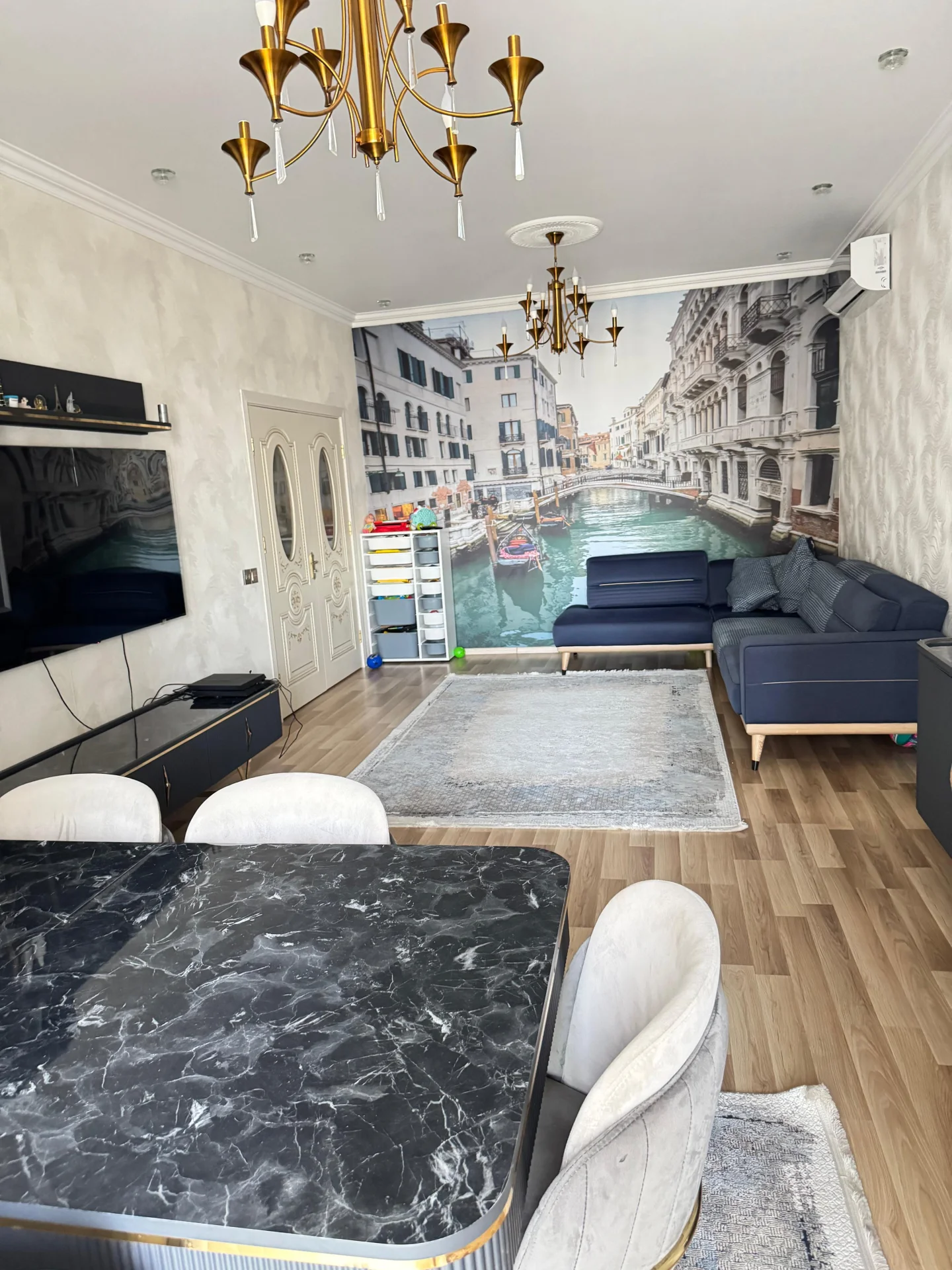 Satılır 2 otaqlı Mənzil 100 m² Yasamal r.