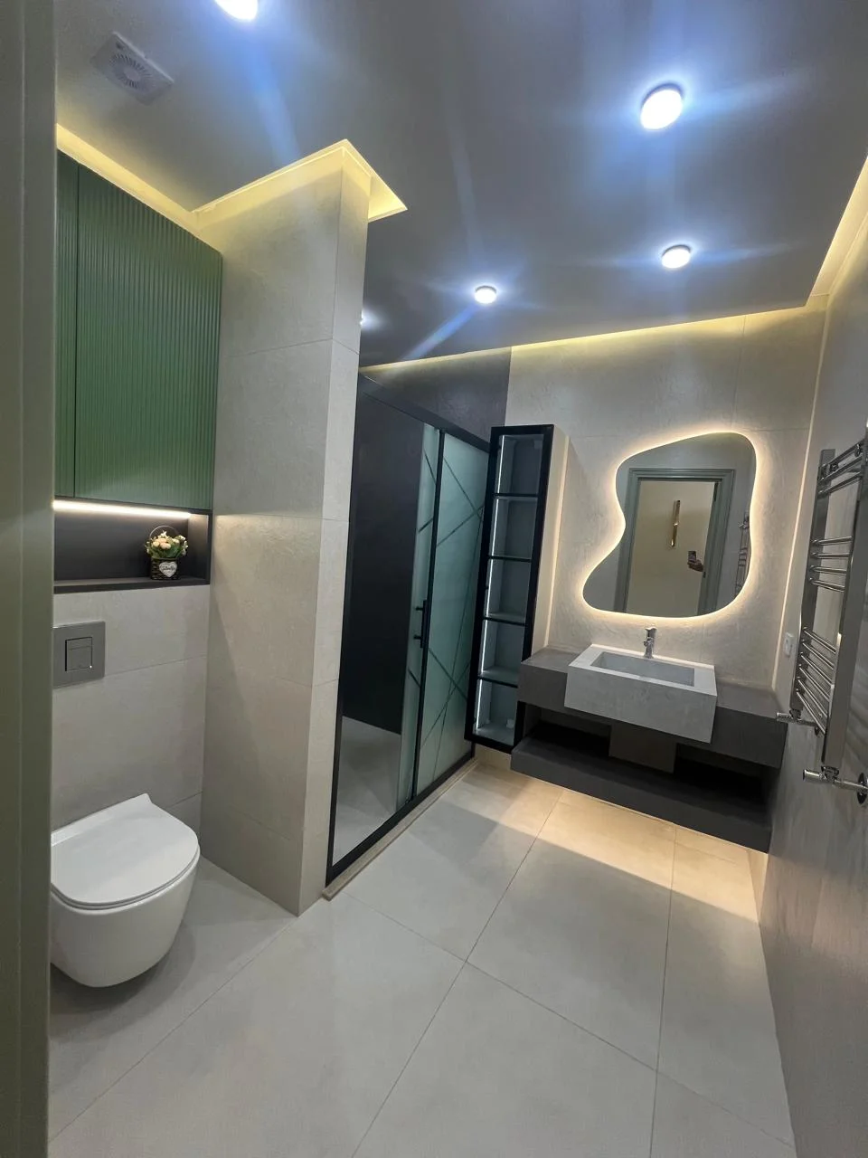 Satılır 4 otaqlı Mənzil 186 m² Nəsimi r. 28 May m. – şəkil 9