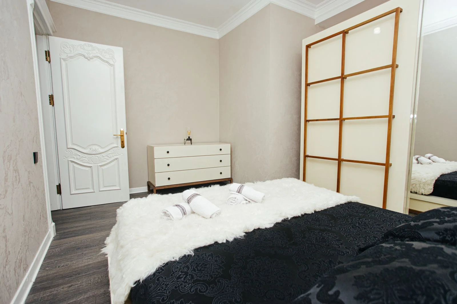 Kirayə 3 otaqlı Mənzil 167 m² Nəsimi r.