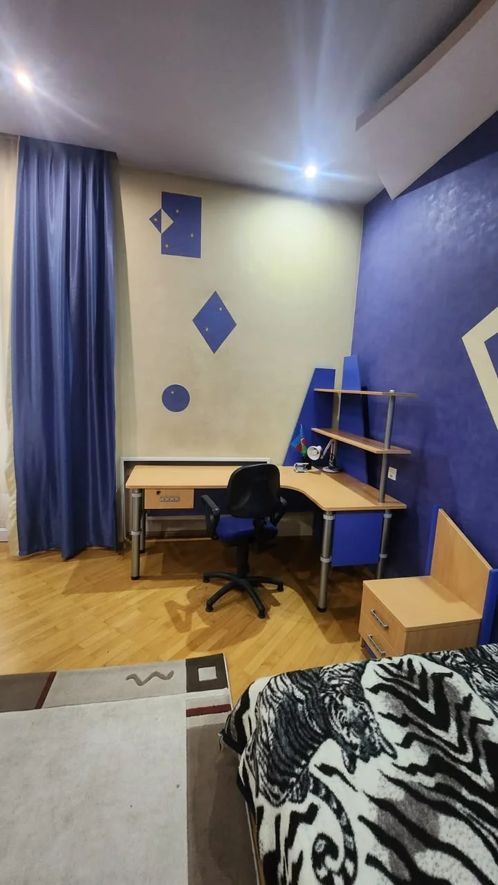 Kirayə 5 otaqlı Mənzil 220 m² Nərimanov r. Gənclik m. – şəkil 5