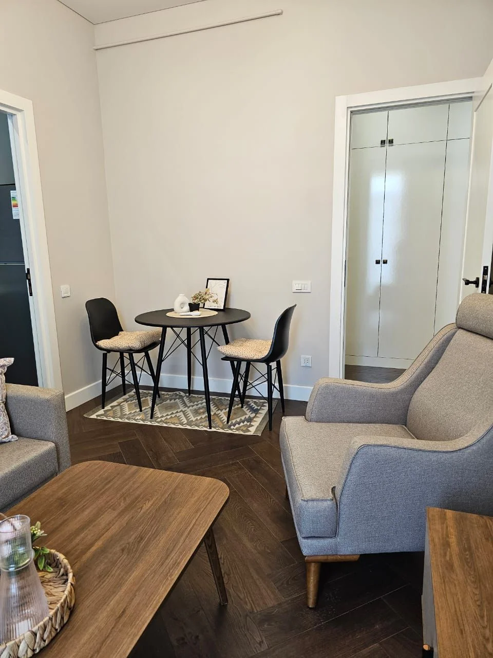 Kirayə 2 otaqlı Mənzil 68 m² Xətai r.