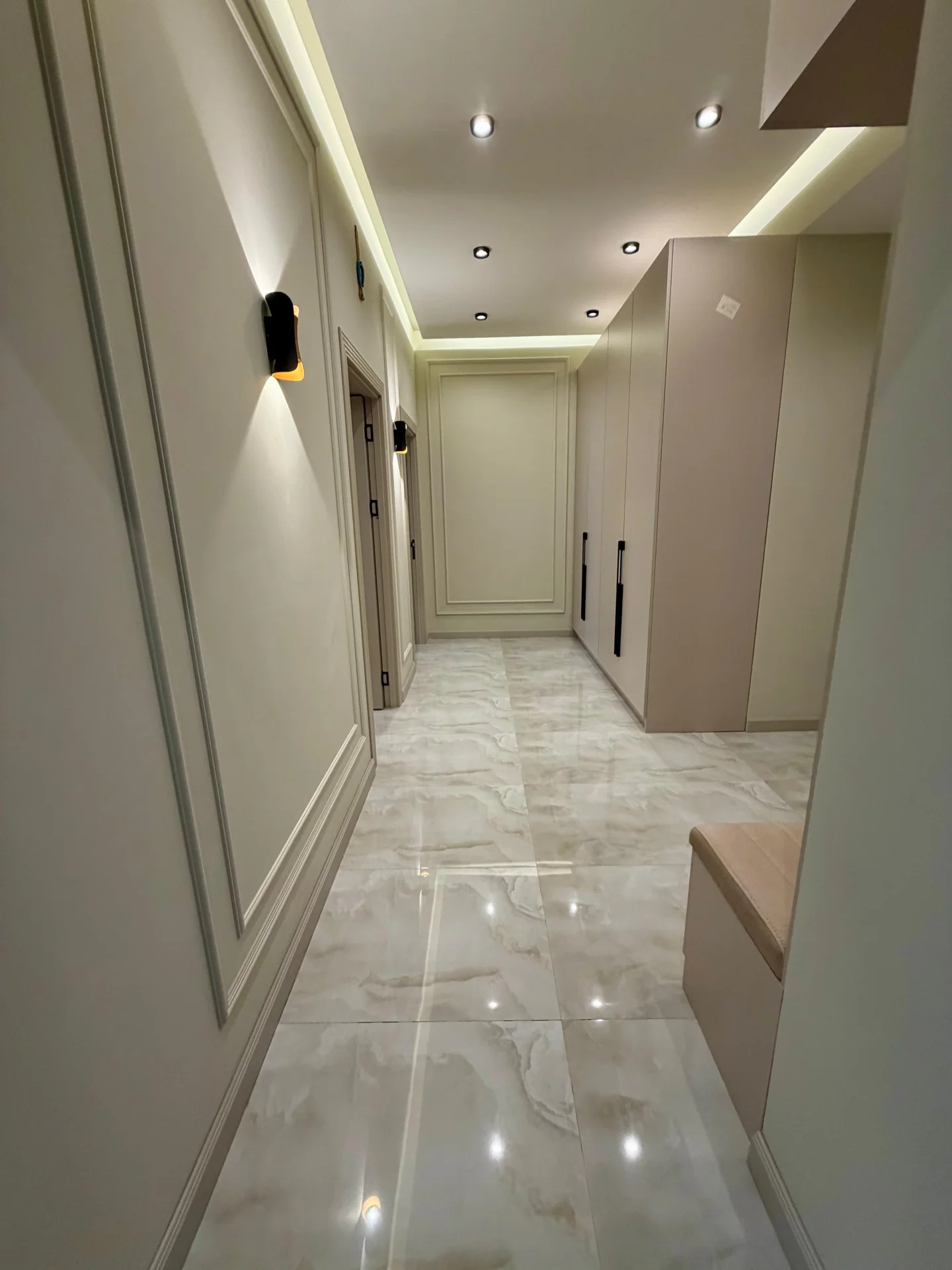 Kirayə 2 otaqlı Mənzil 85 m² Nəsimi r.