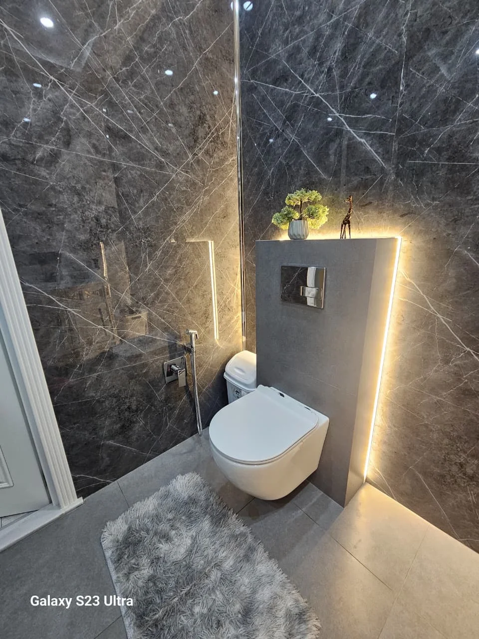 Kirayə 3 otaqlı Mənzil 150 m² Nərimanov r.