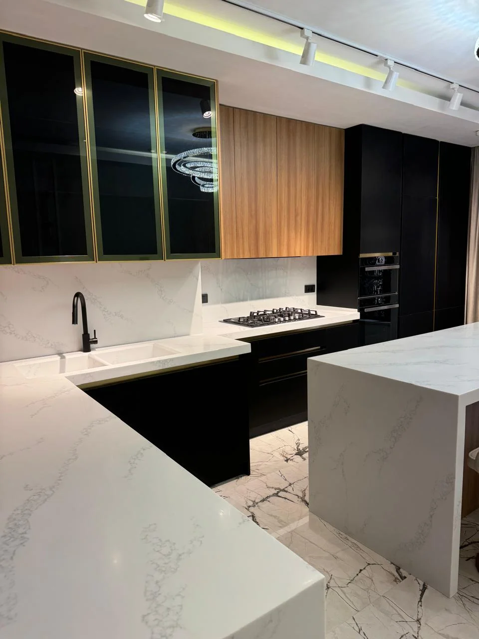 Kirayə 3 otaqlı Mənzil 180 m² Nəsimi r. – şəkil 5