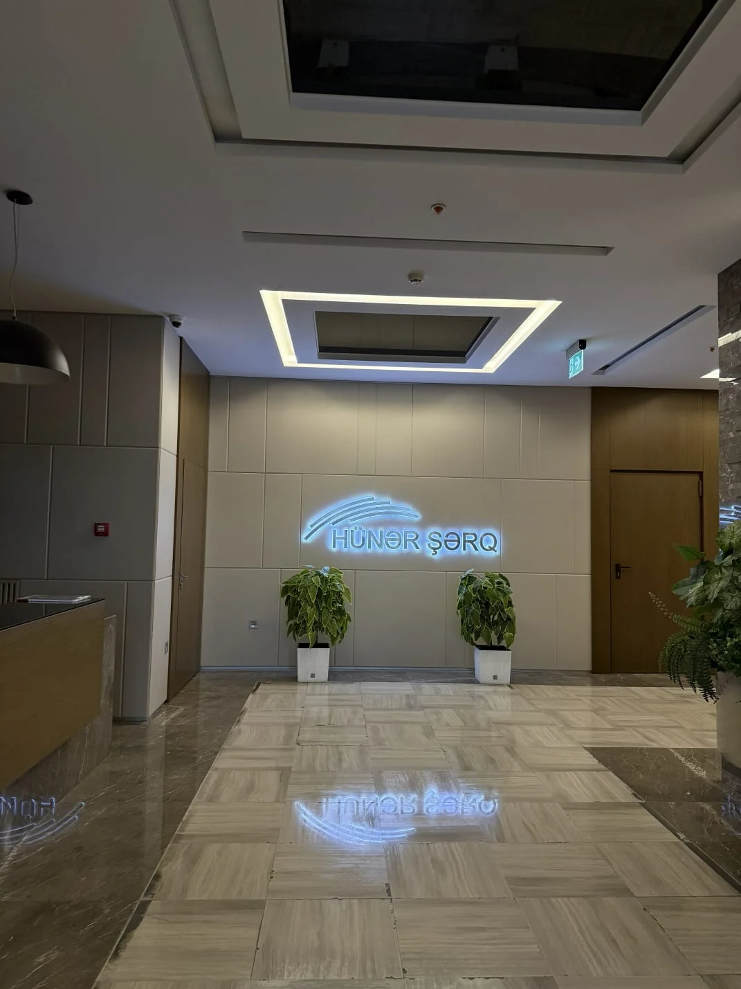 Kirayə 2 otaqlı Mənzil 65 m² Xətai r. Ağ şəhər q. – şəkil 5