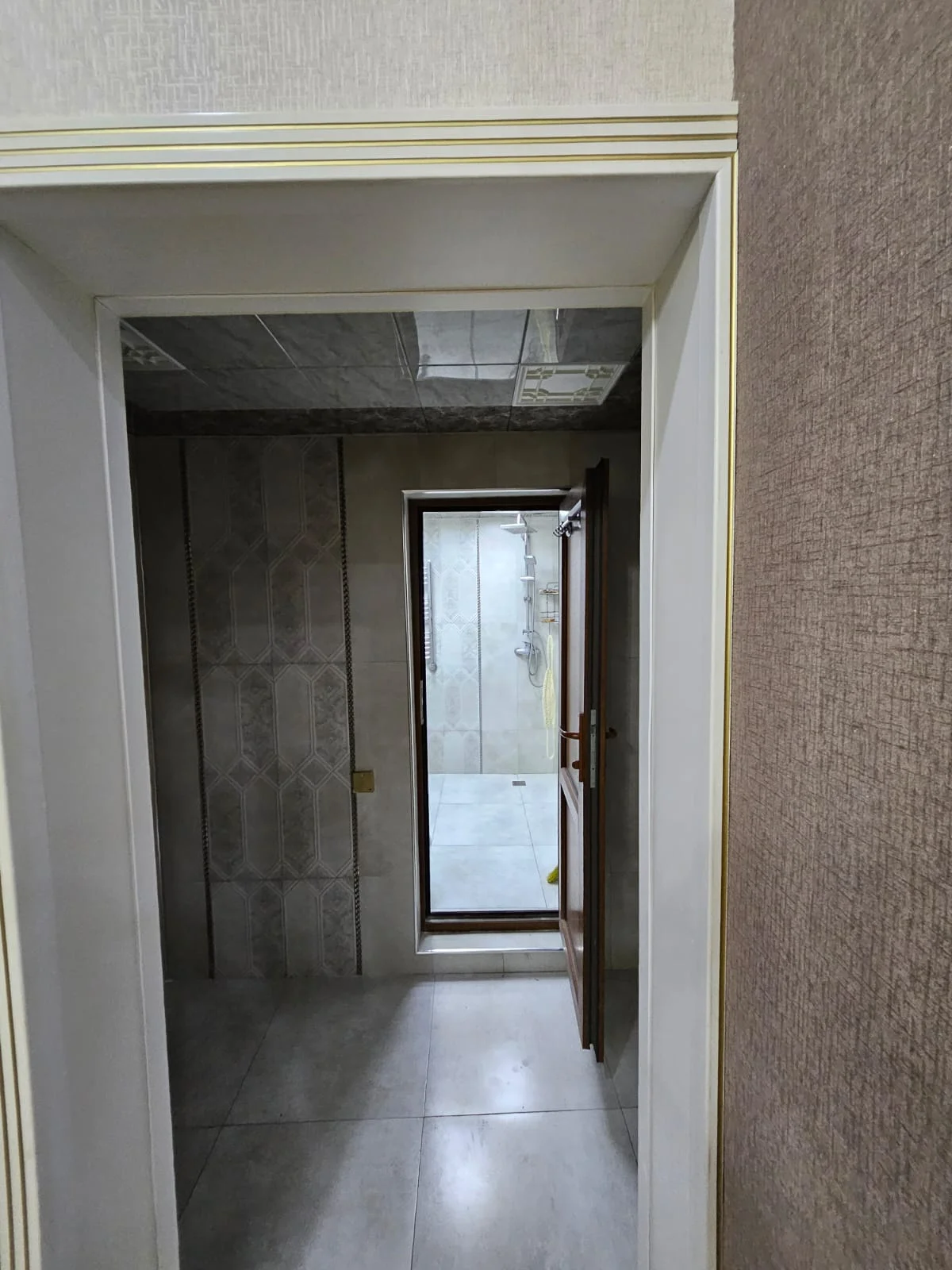 Kirayə 4 otaqlı Ofis 135 m² Nərimanov r.