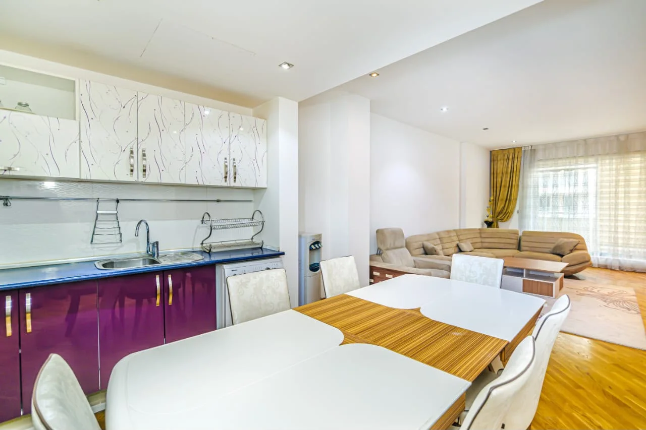 Kirayə 3 otaqlı Mənzil 102 m² Nəsimi r. – şəkil 6