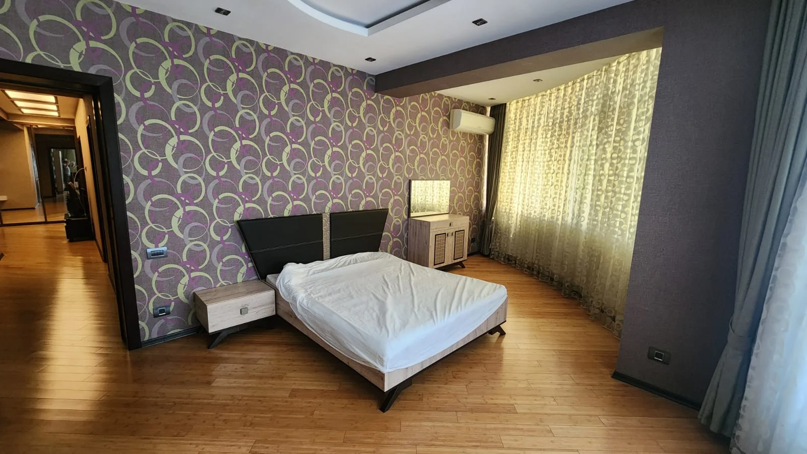 Satılır 3 otaqlı Mənzil 174 m² Yasamal r.