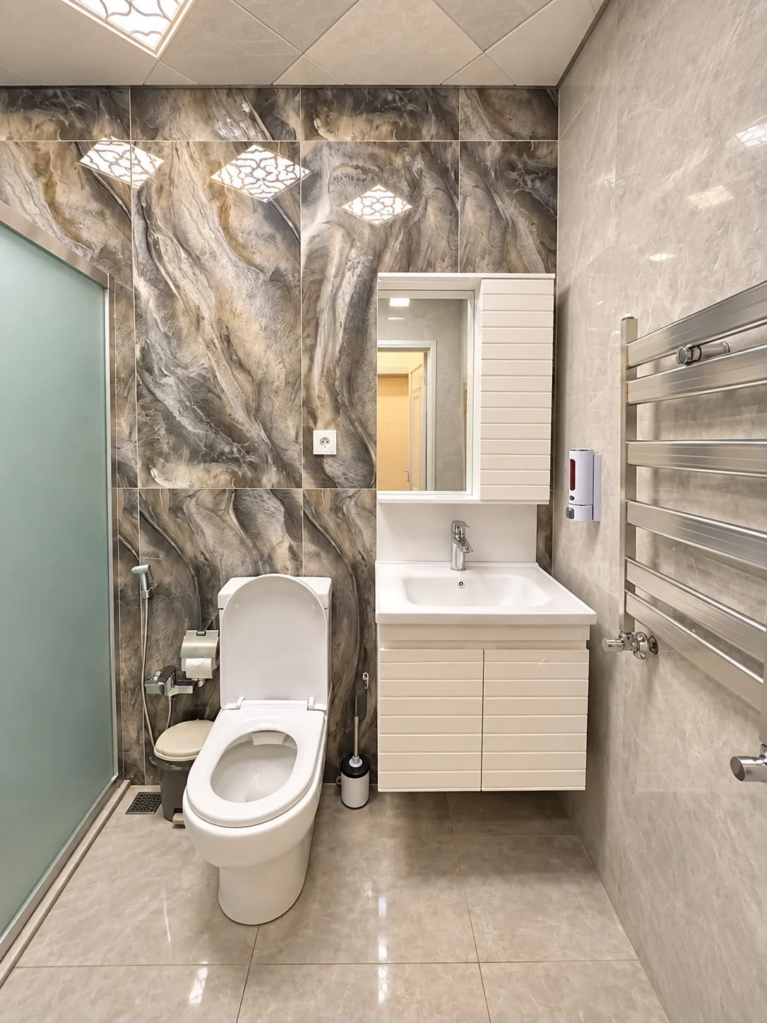 Kirayə 1 otaqlı Mənzil 45 m² Nərimanov r. Gənclik m. – şəkil 11