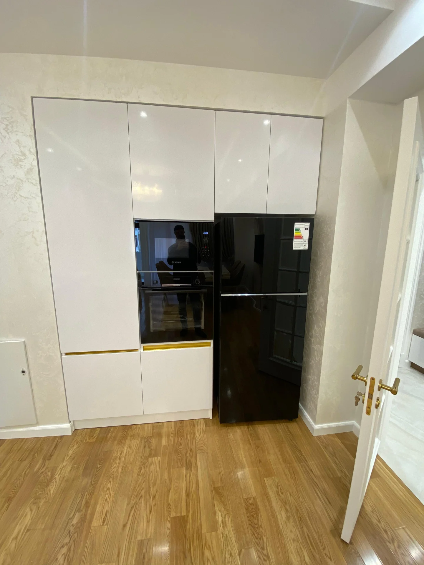 Kirayə 2 otaqlı Mənzil 65 m² Nərimanov r. – şəkil 12