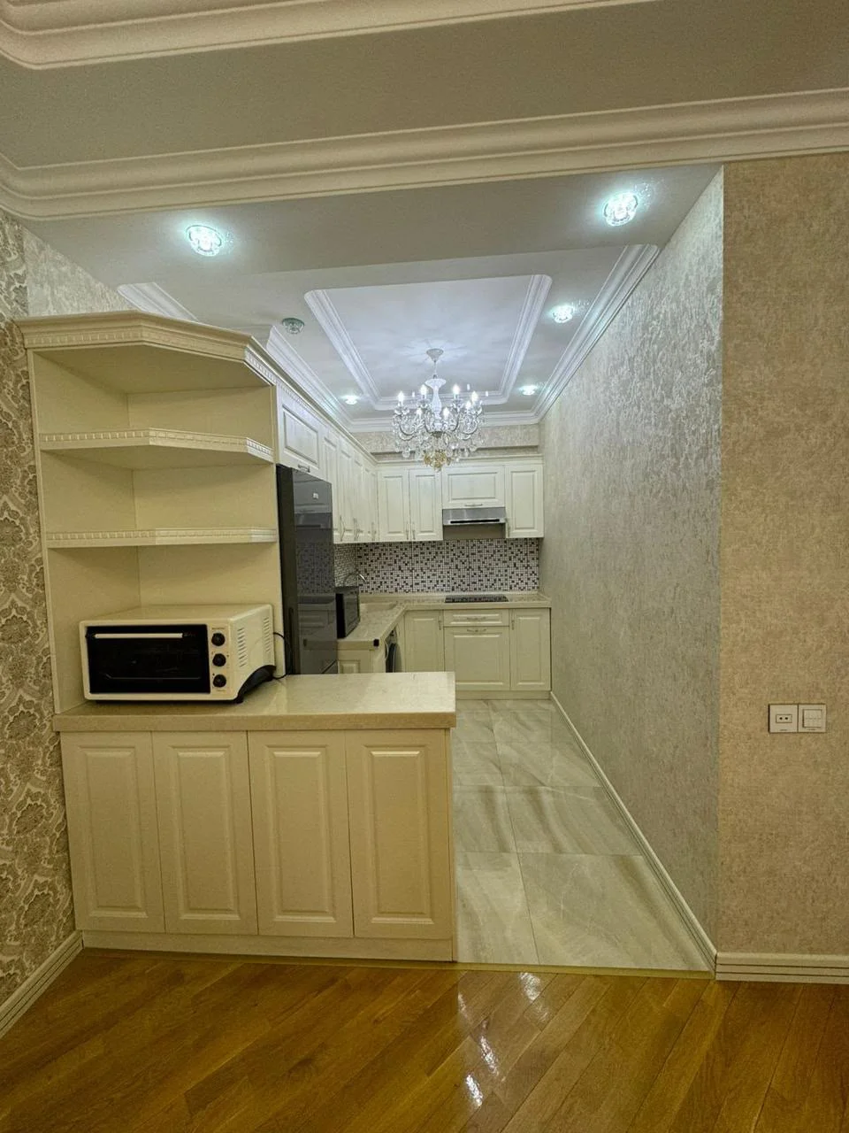 Kirayə 2 otaqlı Mənzil 79 m² Xətai r.