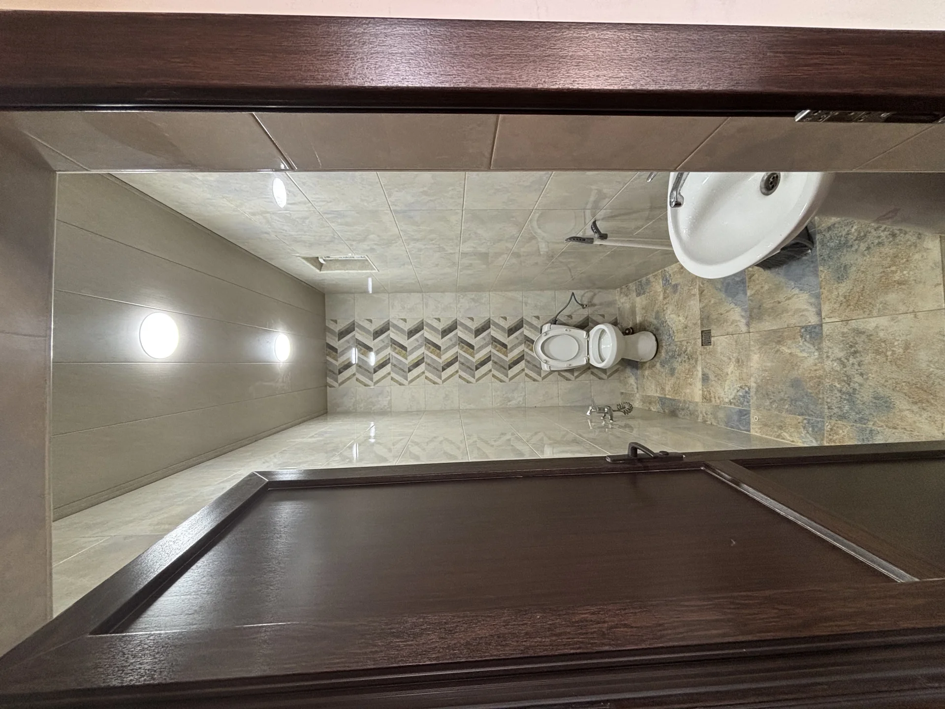 Satılır 6 otaqlı Həyət evi / Bağ evi 200 m² Abşeron r.