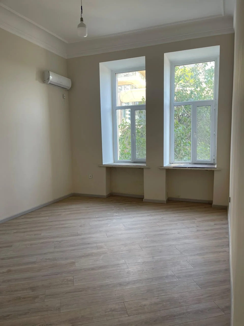 Kirayə 1 otaqlı Ofis 50 m² Nəsimi r. – şəkil 5