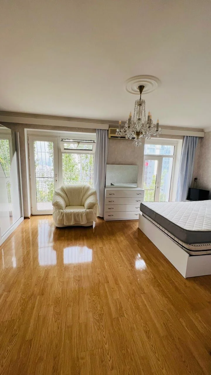 Kirayə 2 otaqlı Mənzil 52 m² Səbail r.