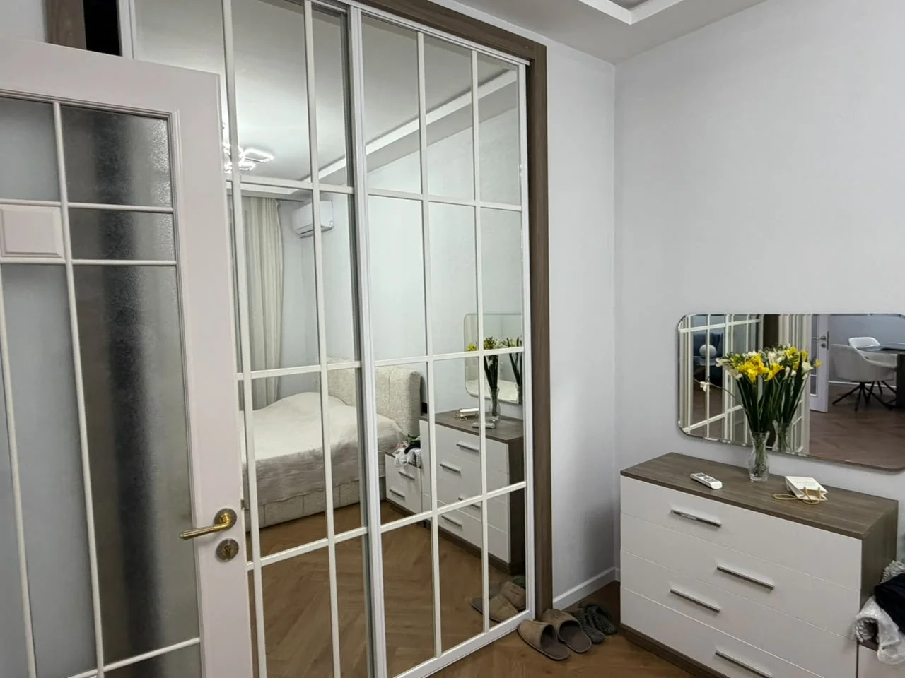 Kirayə 3 otaqlı Mənzil 100 m² Səbail r. Sahil m. – şəkil 5