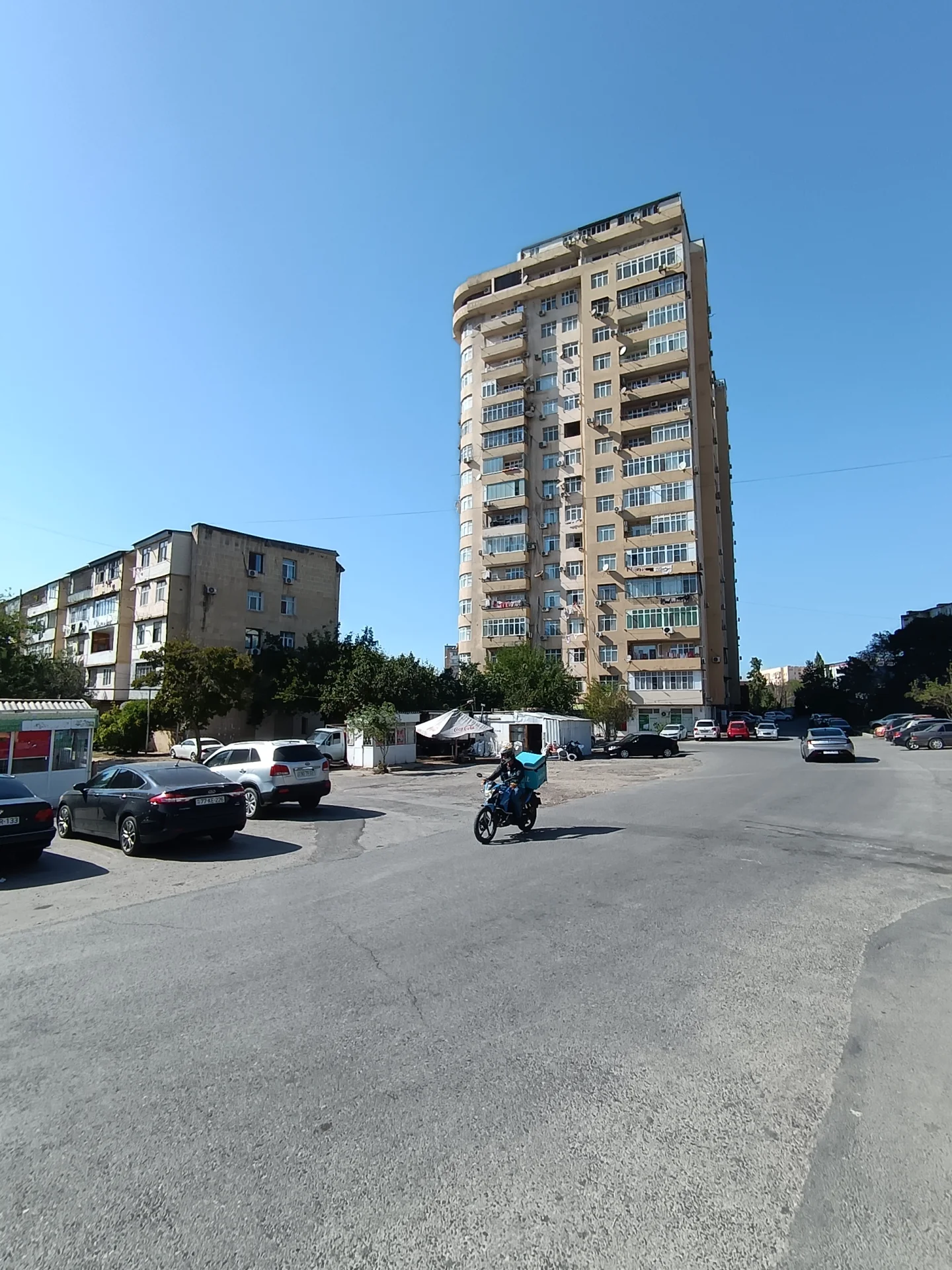 Satılır Obyekt 150 m² Nizami r.
