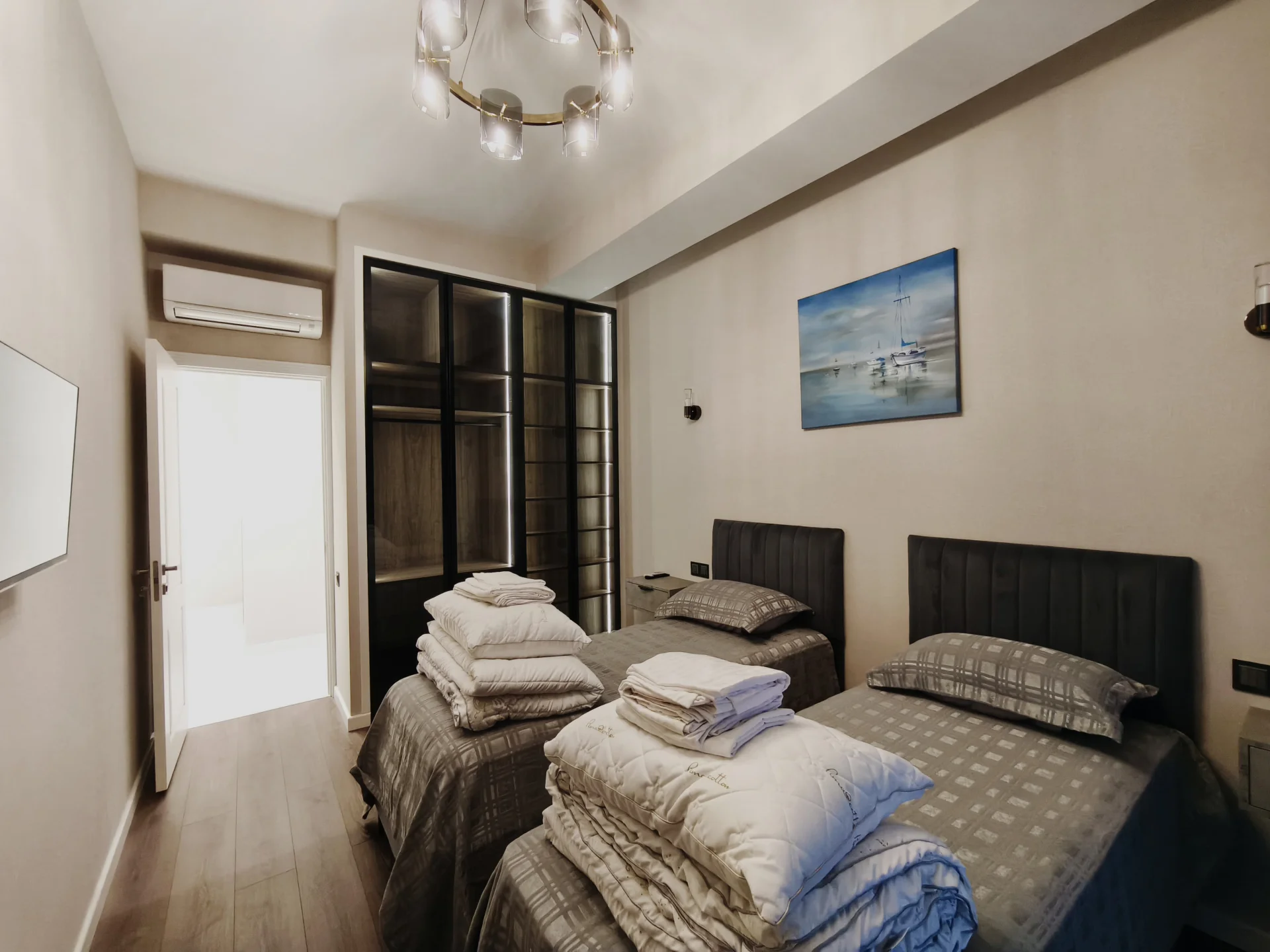 Kirayə 3 otaqlı Mənzil 120 m² Xətai r.