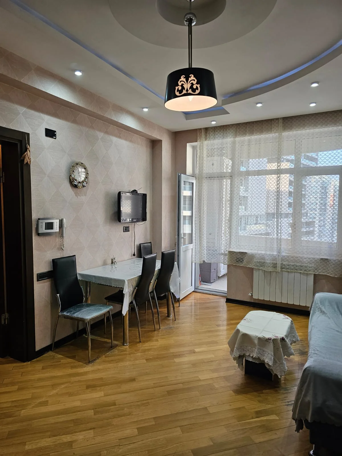 Kirayə 2 otaqlı Mənzil 100 m² Yasamal r. Elmlər Akademiyası m. – şəkil 7