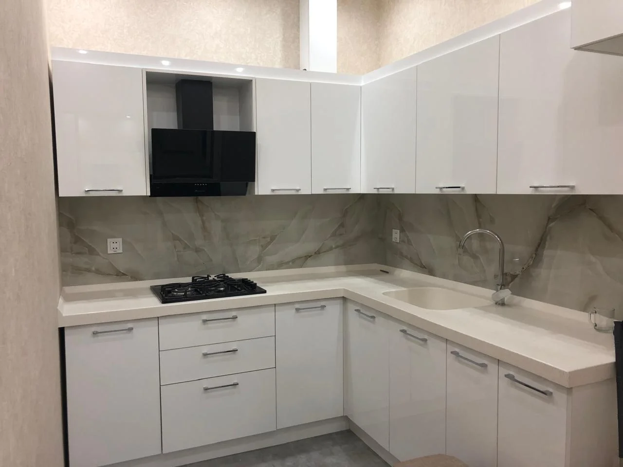 Kirayə 2 otaqlı Mənzil 67 m² Yasamal r.